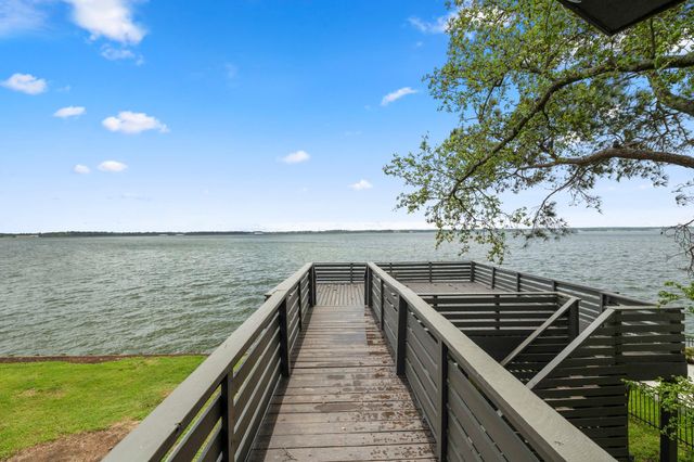 9116 Escondido Drive, Willis, TX 77318