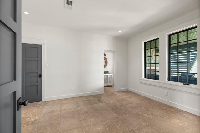 9116 Escondido Drive, Willis, TX 77318