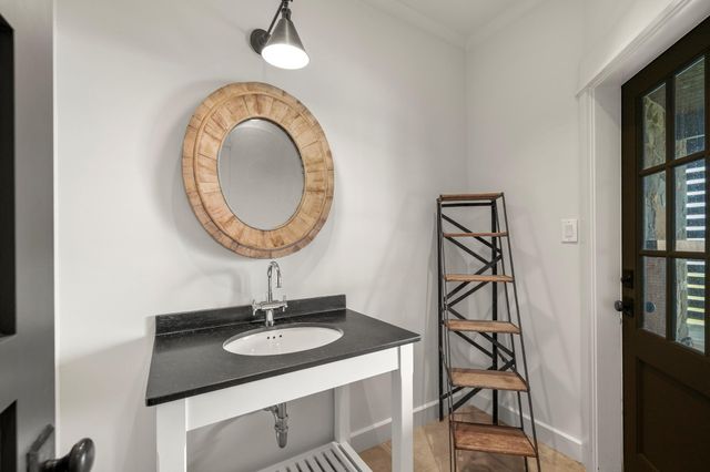 9116 Escondido Drive, Willis, TX 77318