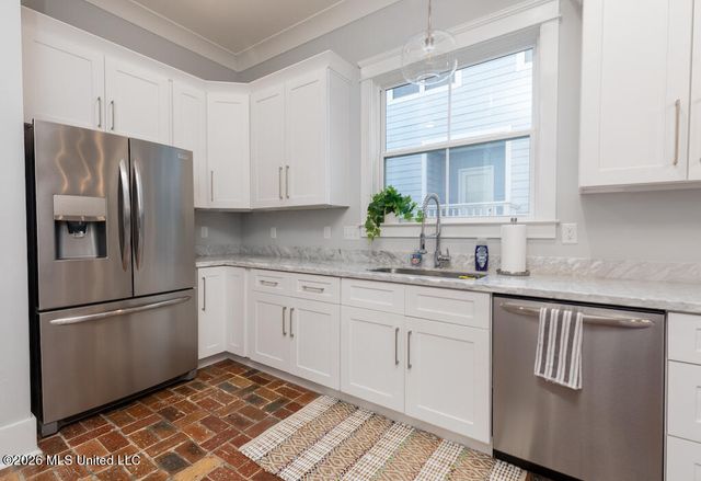 1533 Second Street, Gulfport, MS 39501