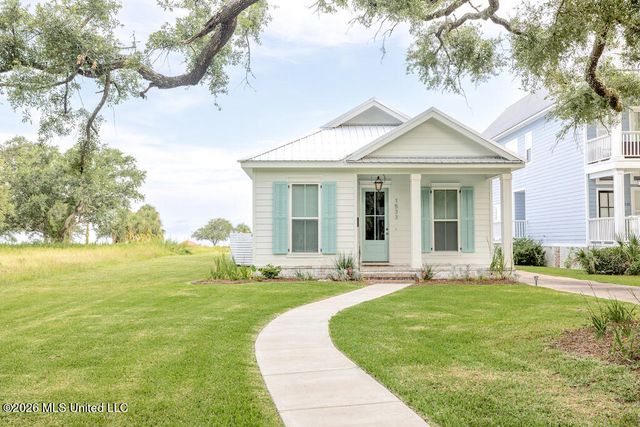 1533 Second Street, Gulfport, MS 39501