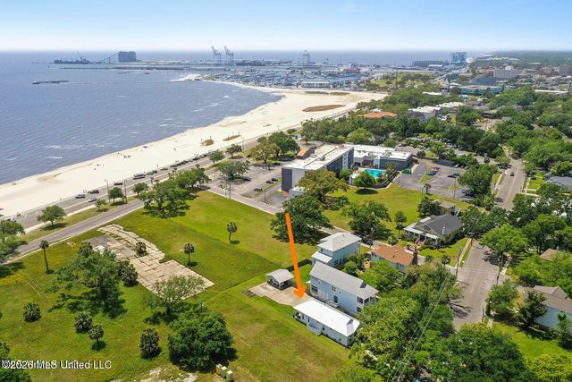 1533 Second Street, Gulfport, MS 39501