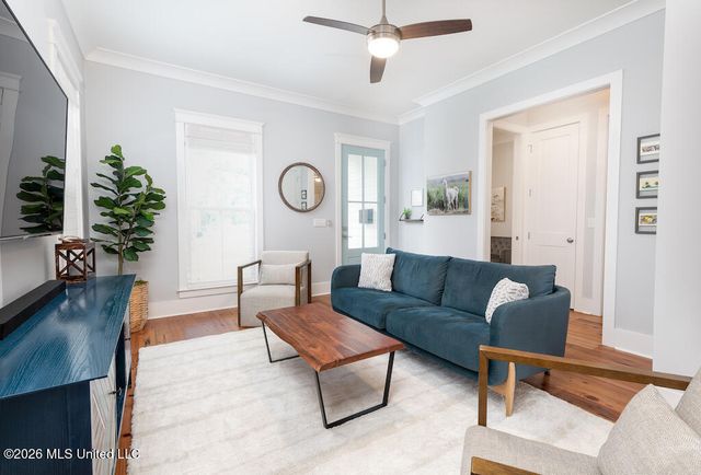 1533 Second Street, Gulfport, MS 39501