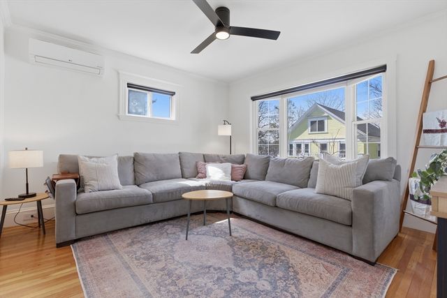 11 Sherwood St 1, Boston, MA 02131