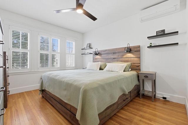 11 Sherwood St 1, Boston, MA 02131