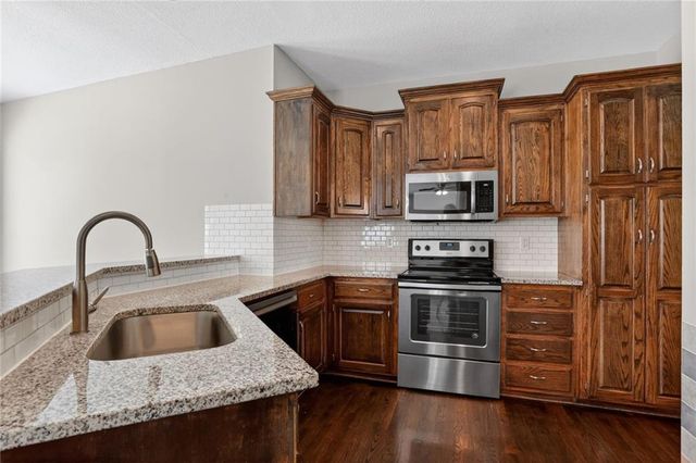 441 W Westhoff Place, Gardner, KS 66030
