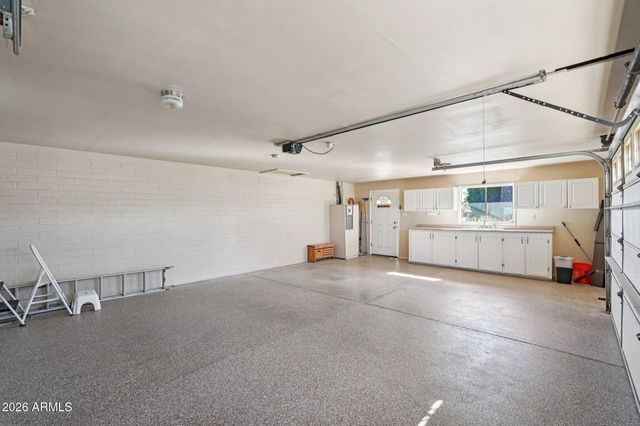 7133 W BANFF Lane, Peoria, AZ 85381