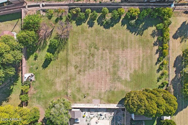 7133 W BANFF Lane, Peoria, AZ 85381