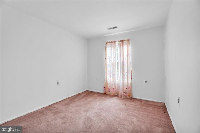 2 EMORY LN, Mount Laurel, NJ 08054