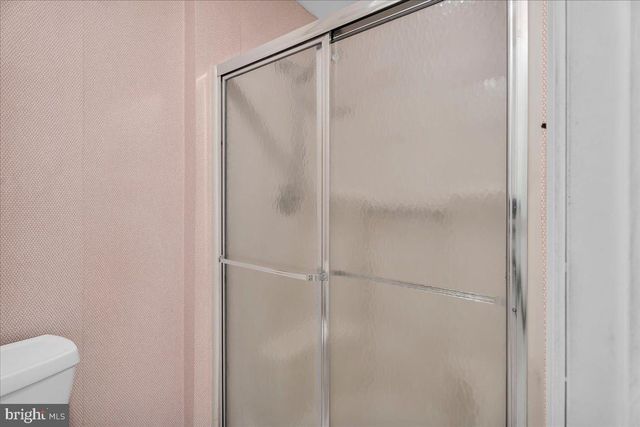 2 EMORY LN, Mount Laurel, NJ 08054