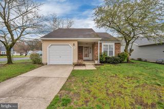 2 EMORY LN, Mount Laurel, NJ 08054