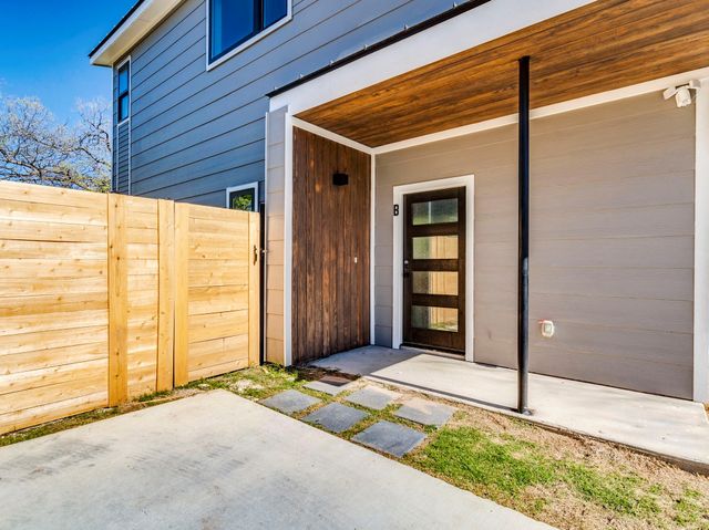 206 E Wonsley DR B, Austin, TX 78753