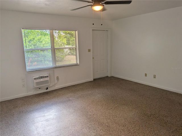 2461 44, Ocala, FL 34482