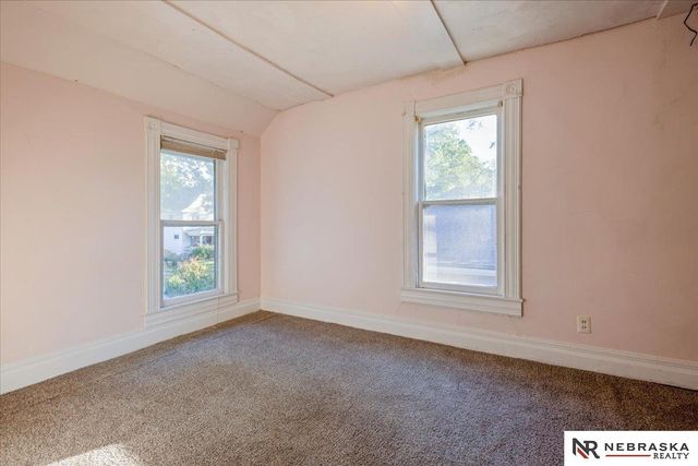 1801 Euclid Avenue, Lincoln, NE 68502