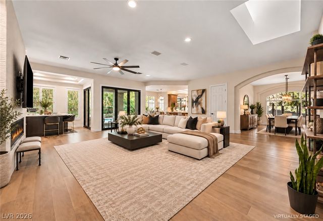 8908 Tavistock Court, Las Vegas, NV 89134