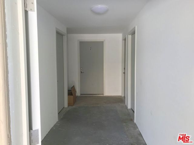 6157 Mesa Avenue, Los Angeles, CA 90042