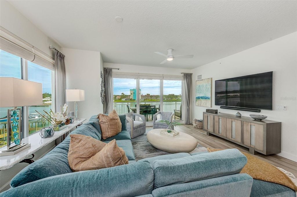 Image 12 of property listing at 20001 GULF BOULEVARD 301, Indian Shores, FL 33785