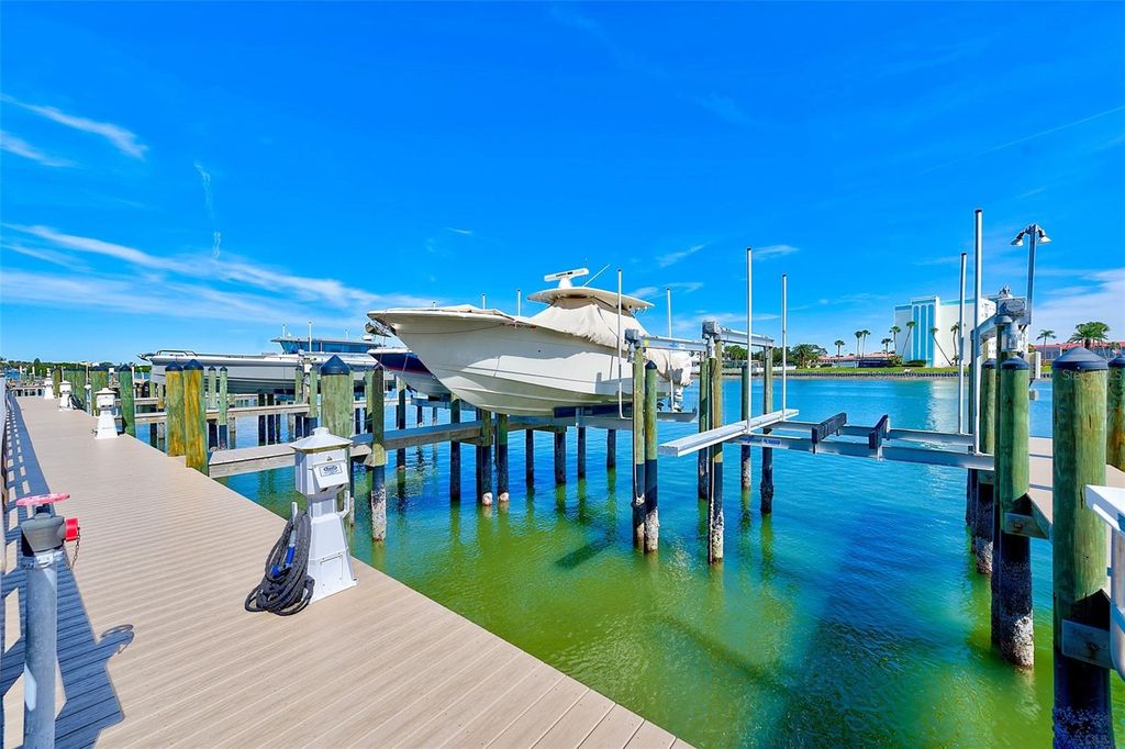 Image 36 of property listing at 20001 GULF BOULEVARD 301, Indian Shores, FL 33785