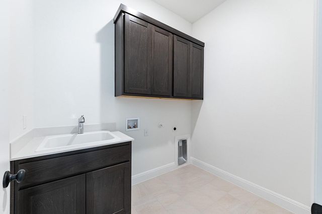 304 Barnstorm LN, Georgetown, TX 78628