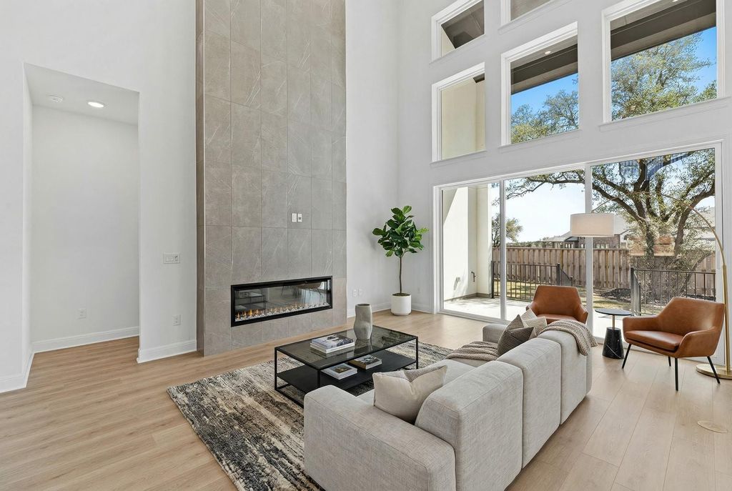 304 Barnstorm LN, Georgetown, TX 78628