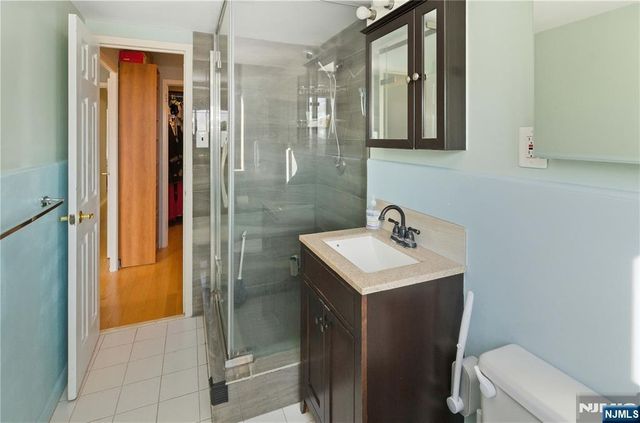 90 Prospect Avenue 6A, Hackensack, NJ 07601