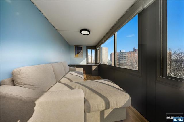 90 Prospect Avenue 6A, Hackensack, NJ 07601