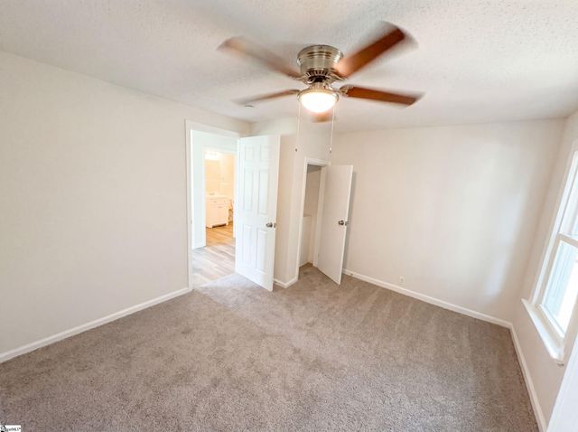 202 E Centennial Street, Clinton, SC 29325