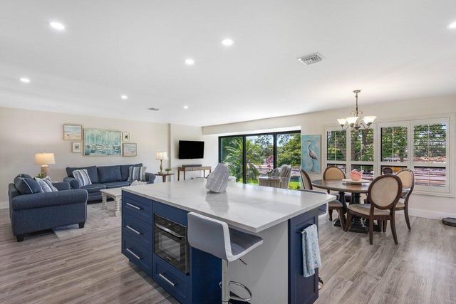 10137 Quail Covey Road Hibiscus N, Boynton Beach, FL 33436