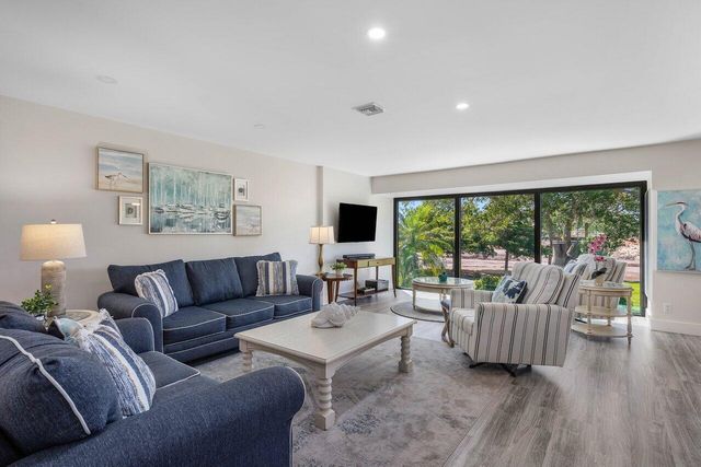 10137 Quail Covey Road Hibiscus N, Boynton Beach, FL 33436