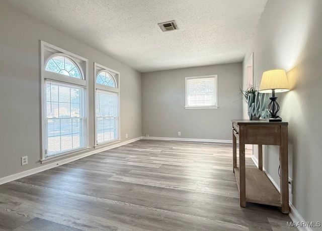 341 N Burbank Drive, Montgomery, AL 36117