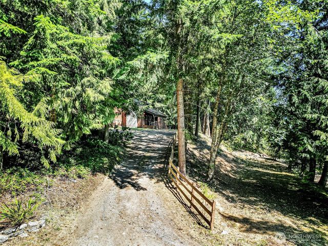 3852 Lost Mountain Road, Sequim, WA 98382