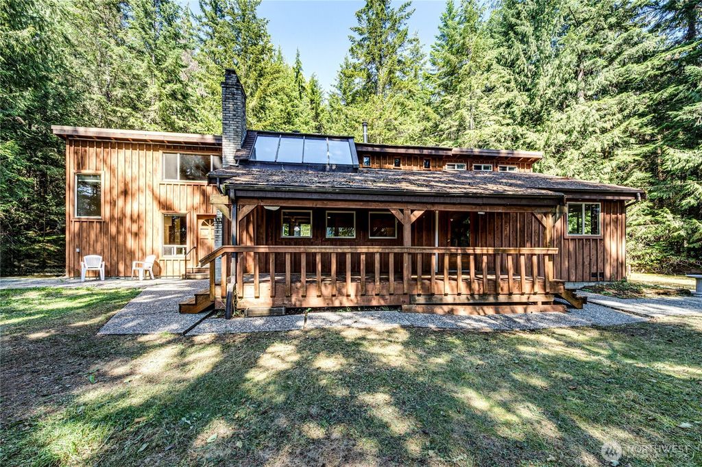 3852 Lost Mountain Road, Sequim, WA 98382