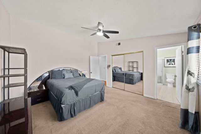 4865 Bamford Dr, Sacramento, CA 95823