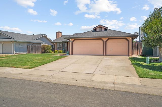 4865 Bamford Dr, Sacramento, CA 95823