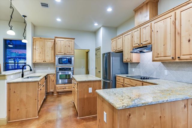 420 MISSION TRL, Wimberley, TX 78676
