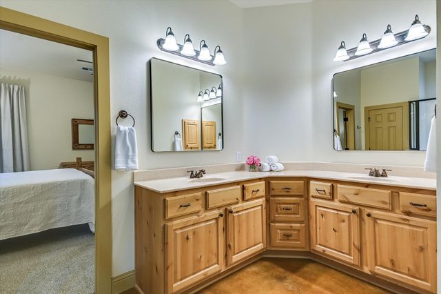 420 MISSION TRL, Wimberley, TX 78676