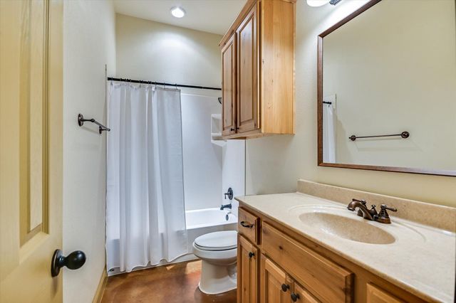 420 MISSION TRL, Wimberley, TX 78676