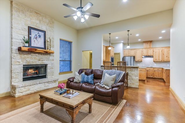 420 MISSION TRL, Wimberley, TX 78676