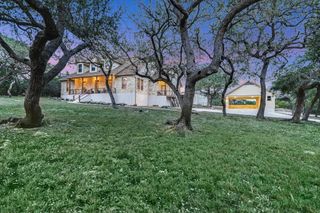 420 MISSION TRL, Wimberley, TX 78676