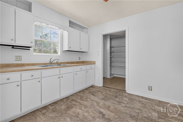 551 Ashmore Road, Hinesville, GA 31313