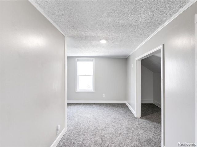 1639 Lapeer Avenue, Port Huron, MI 48060