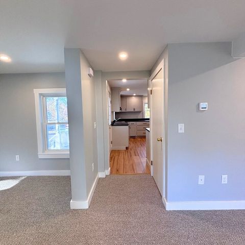 301 Central St, Hudson, MA 01749