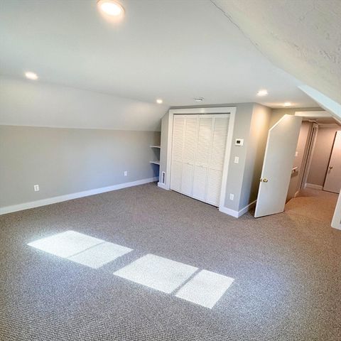 301 Central St, Hudson, MA 01749