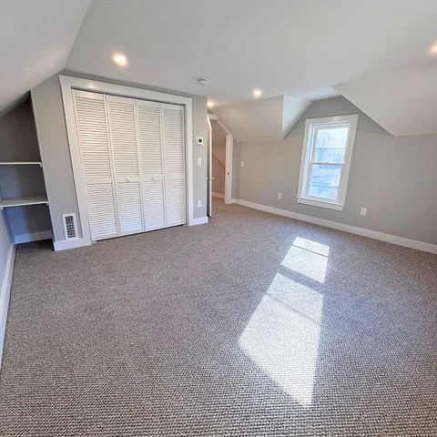 301 Central St, Hudson, MA 01749