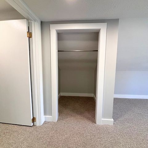 301 Central St, Hudson, MA 01749