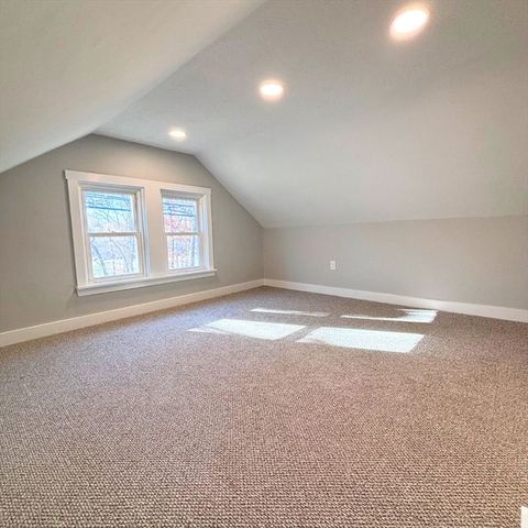 301 Central St, Hudson, MA 01749
