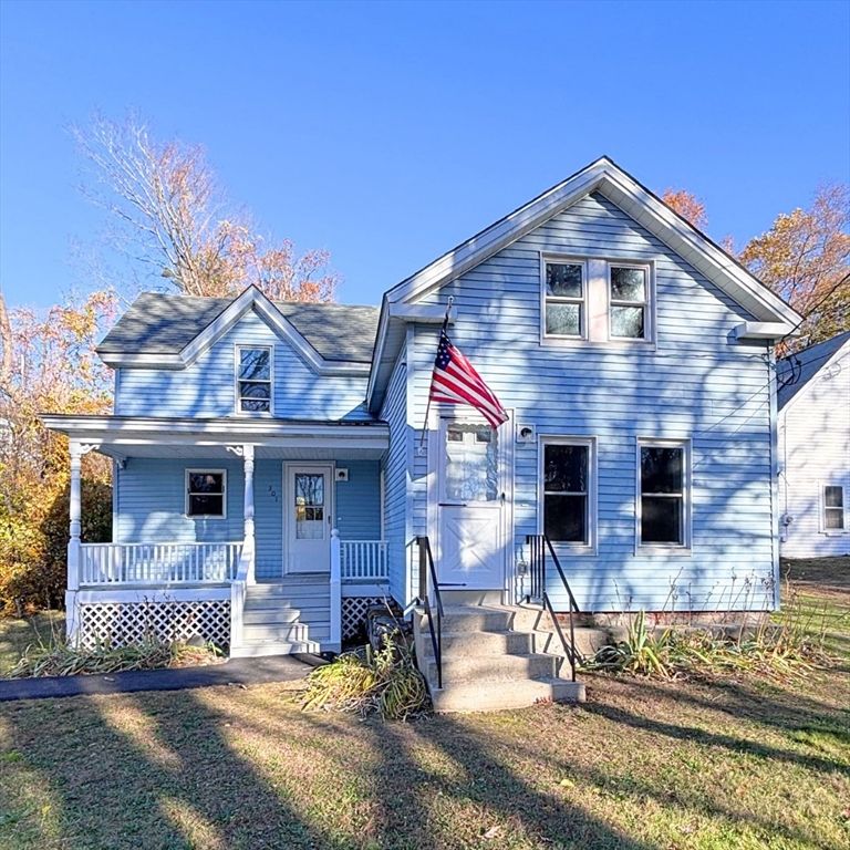 301 Central St, Hudson, MA 01749