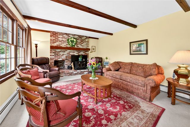 272 Pine Hill Road, South Kingstown, RI 02879