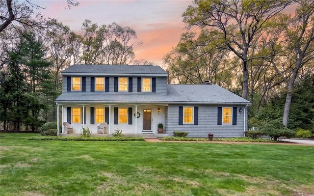 272 Pine Hill Road, South Kingstown, RI 02879