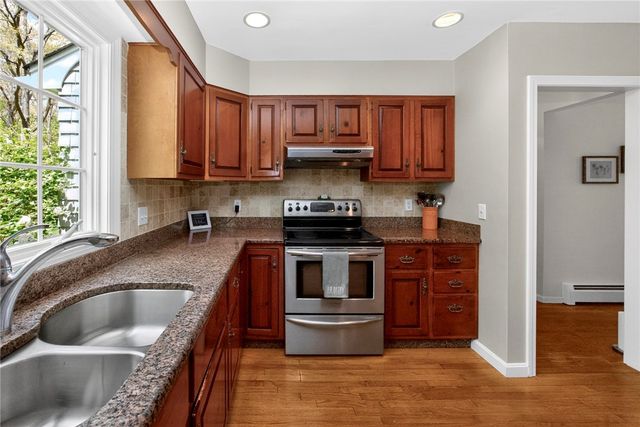 272 Pine Hill Road, South Kingstown, RI 02879